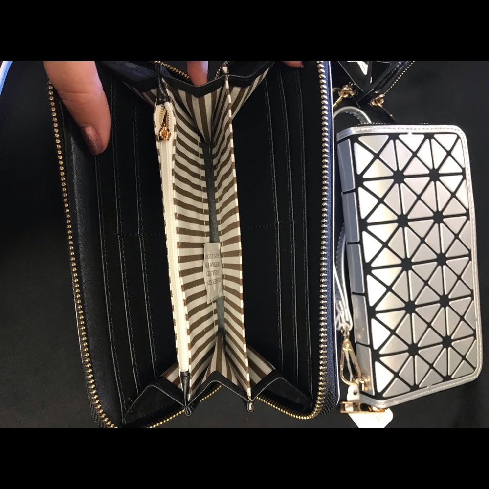 Wallet - Picture 5 of 6